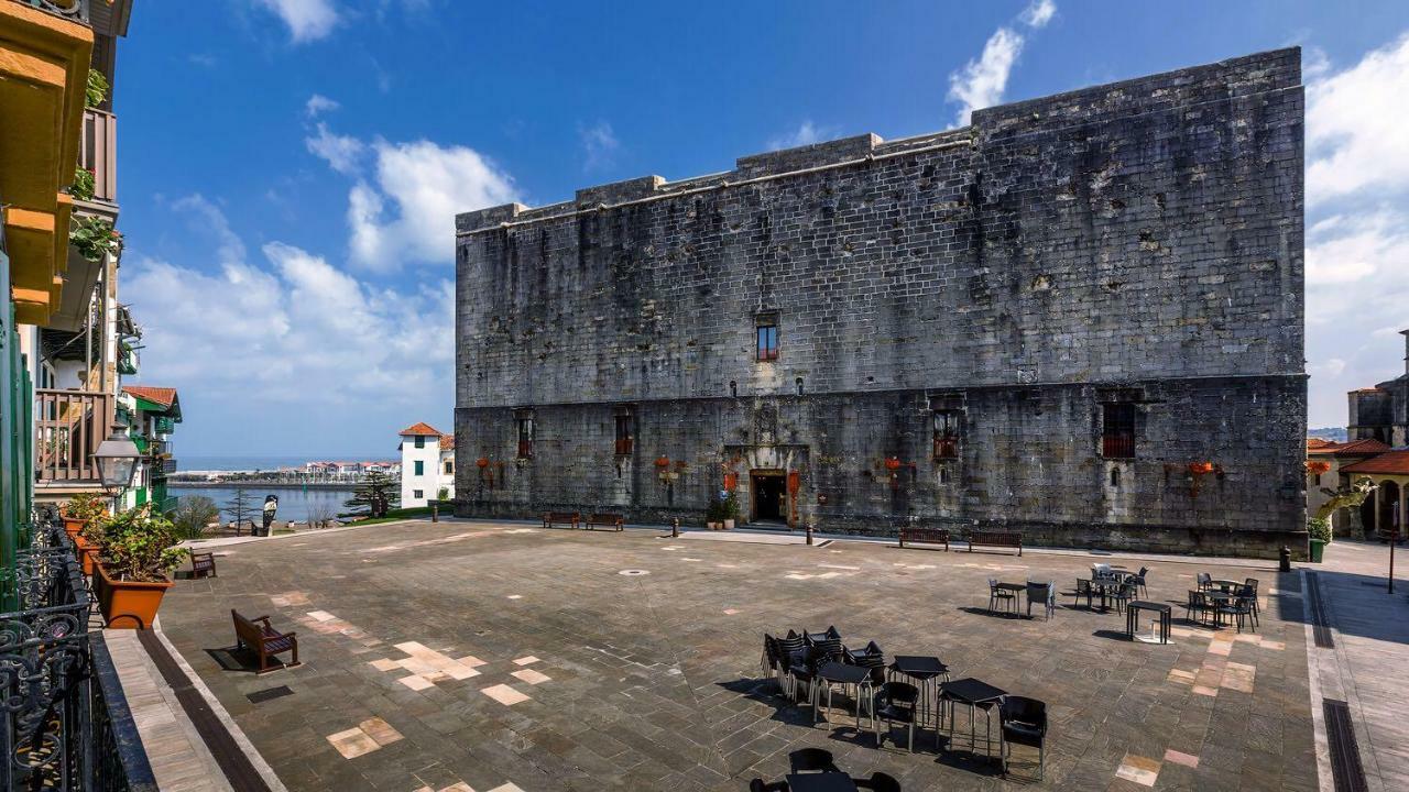 Carlos V * Hondarribia